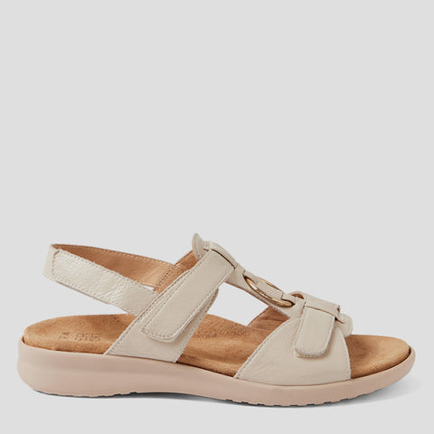 BRISA XW - ALMOND LEATHER -ALMOND SOLE