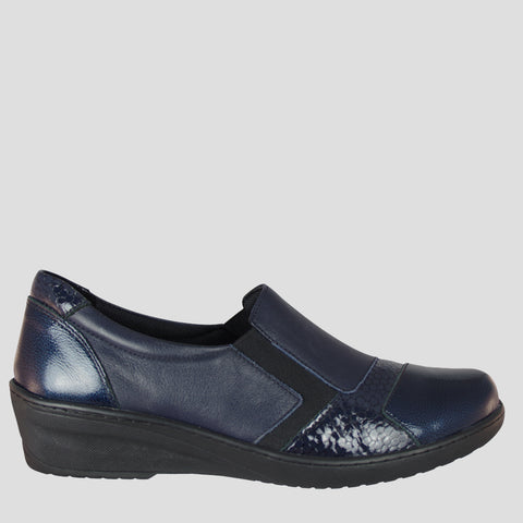 CP461 - NAVY PATENT LEATHER